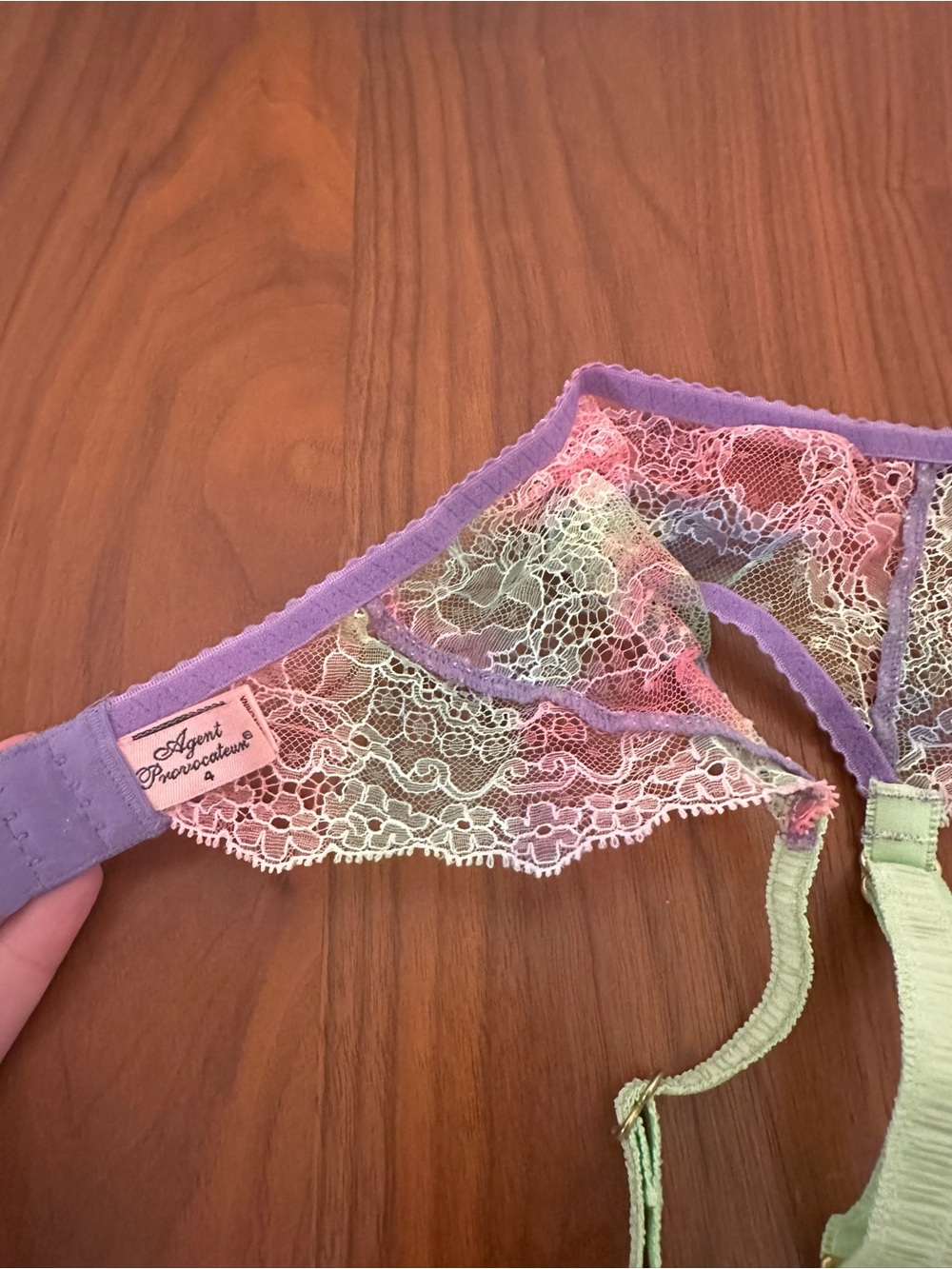 Agent Provocateur ‘Phoenix’ Collection Rainbow Pastel Lace Bra & Garter 36B/AP4 - Picture 11 of 11